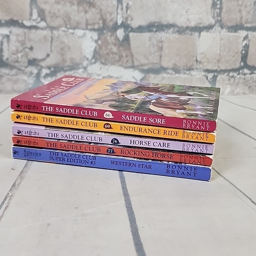 Vintage 90s The  Saddle Club Paperback Novels Set of 5